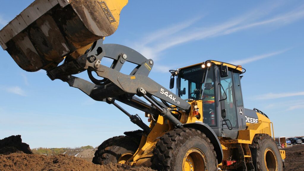 3 ways to make sure heavy-duty equipment is used safely 