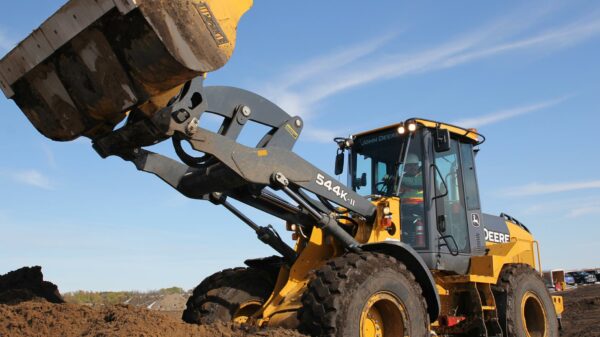 3 ways to make sure heavy-duty equipment is used safely 